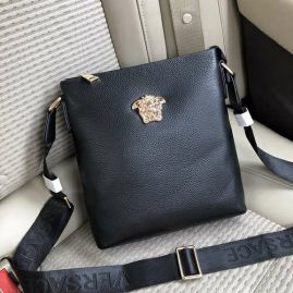 Picture of Versace Mens Bags _SKUfw85203561fw